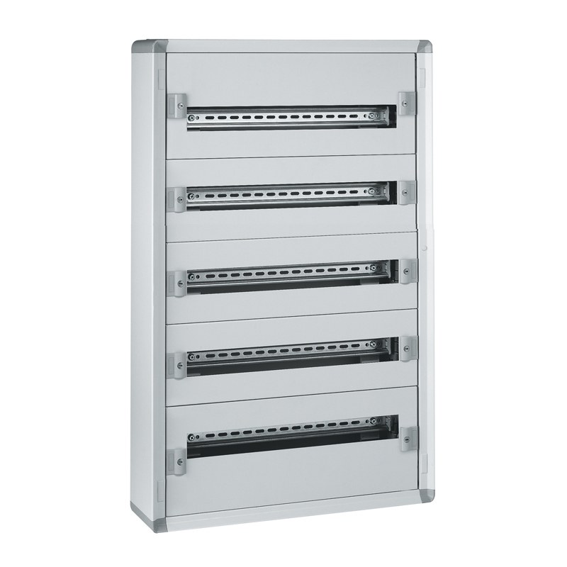 XL3-160: Orman za modularnu opremu (5x24) opremljen sinama i prednjim maskama, 900x575x147mm, bez vrata, nadgradni