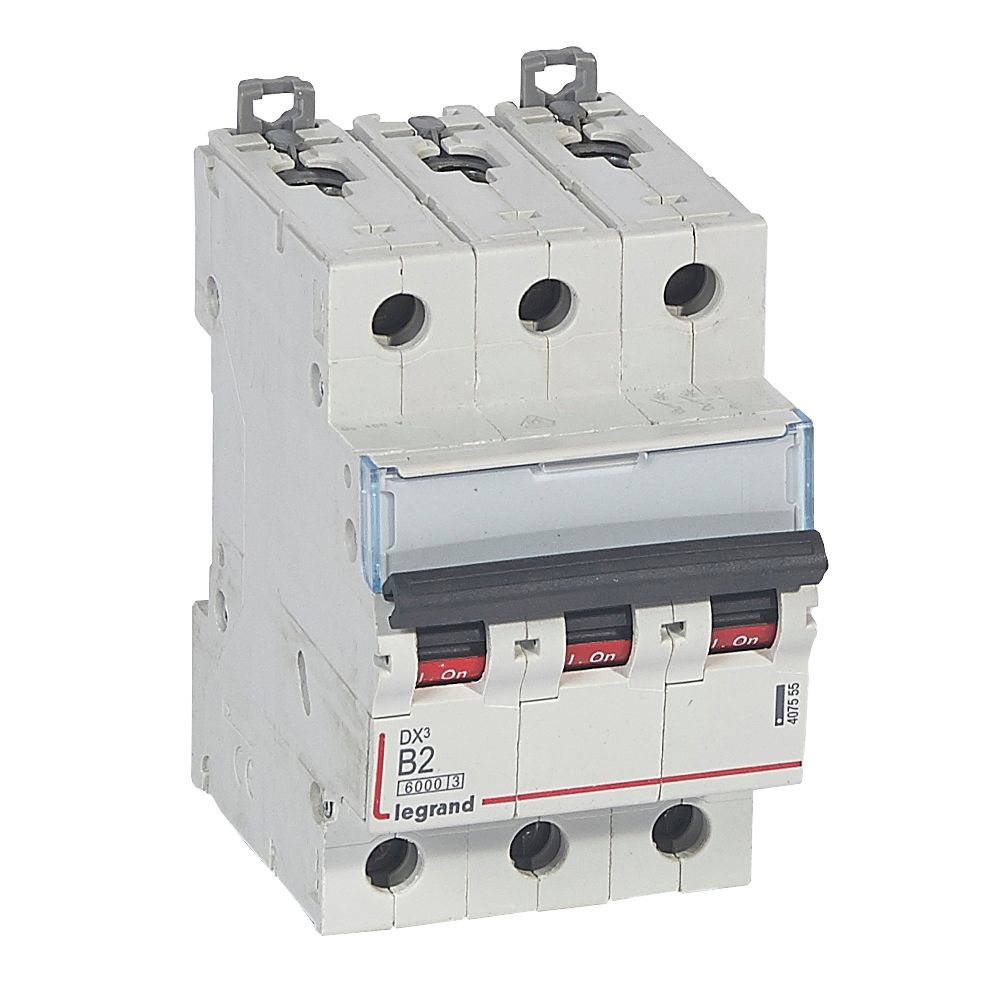 DX3: automatski prekidac 3P, 50kA, kriva "B", 2A