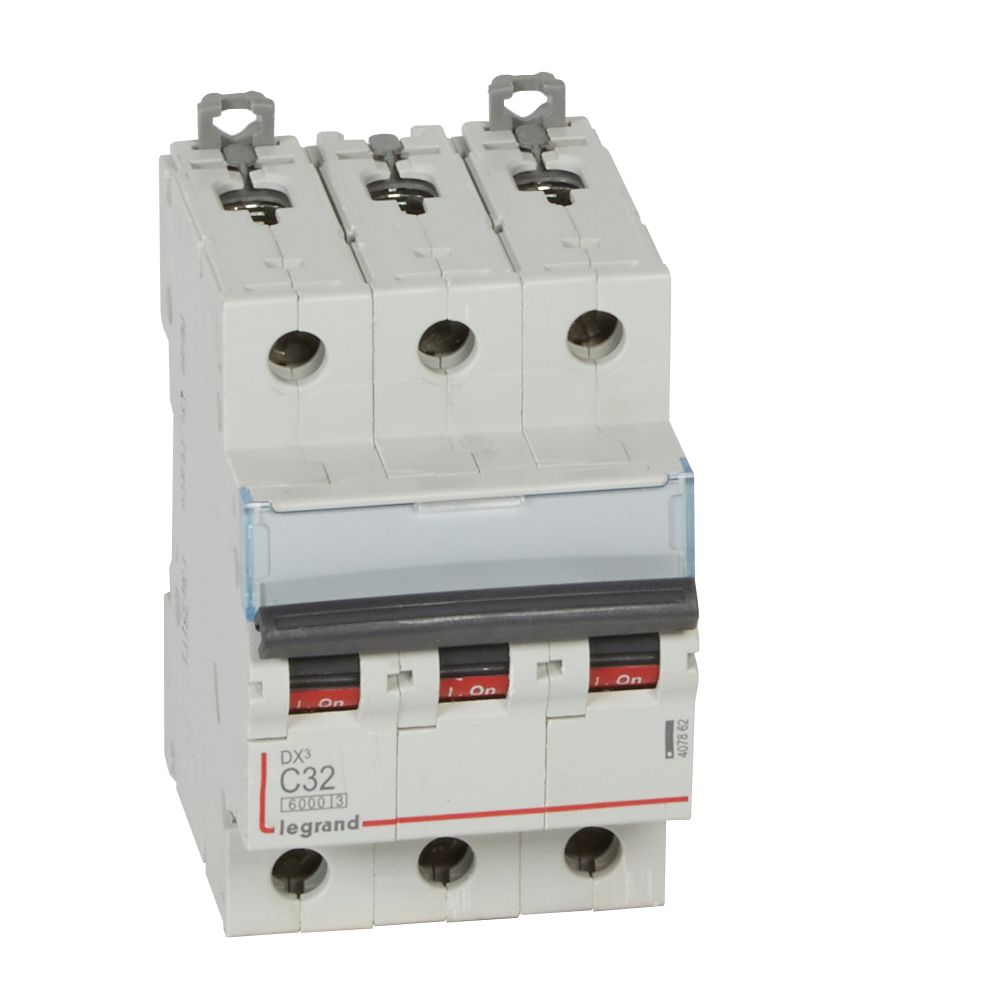 DX3: automatski osigurač 3P, 10kA, k-ka "C", 32A