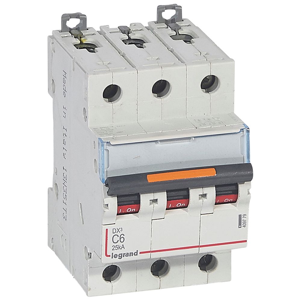 DX3: automatski osigurac 3P, 25 kA, kriva "C", 6A