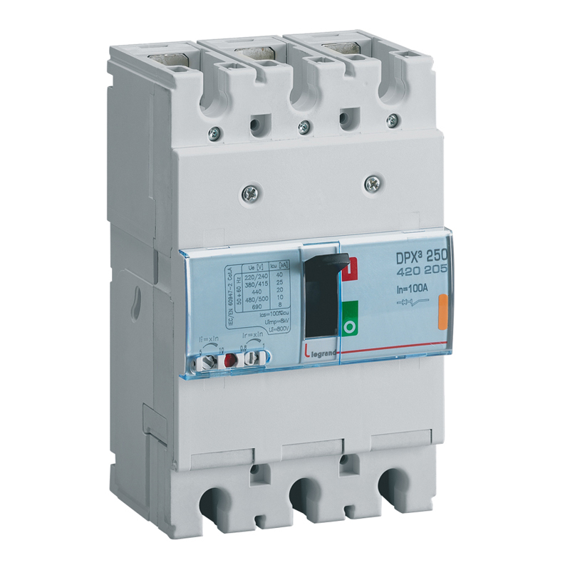 DPX3: kompakt prekidac 250A, 3P, F, FC, In=100A, Un=380/415V (Icu=25kA, Ics=100%Icu), termomagnetna zastitna jedinica (In=100A, Ir=0.8-1In, Im=5-10In)