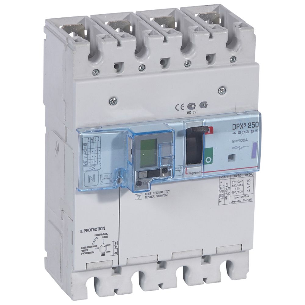 DPX3: kompakt prekidac 250A, 4P, F, FC, In=100A, Un=380/415V (Icu=50kA, Ics=100%Icu), termomagnetna zastitna jedinica (In=100A, Ir=0.8-1In, Im=5-10In), sa modulom diferencijalne zastite sa LCD (podešavanje osetljivosti: 0.03-0.3-1-3–3A, podešavanje vremena kašnjenja: 0-0.3-1-3s)