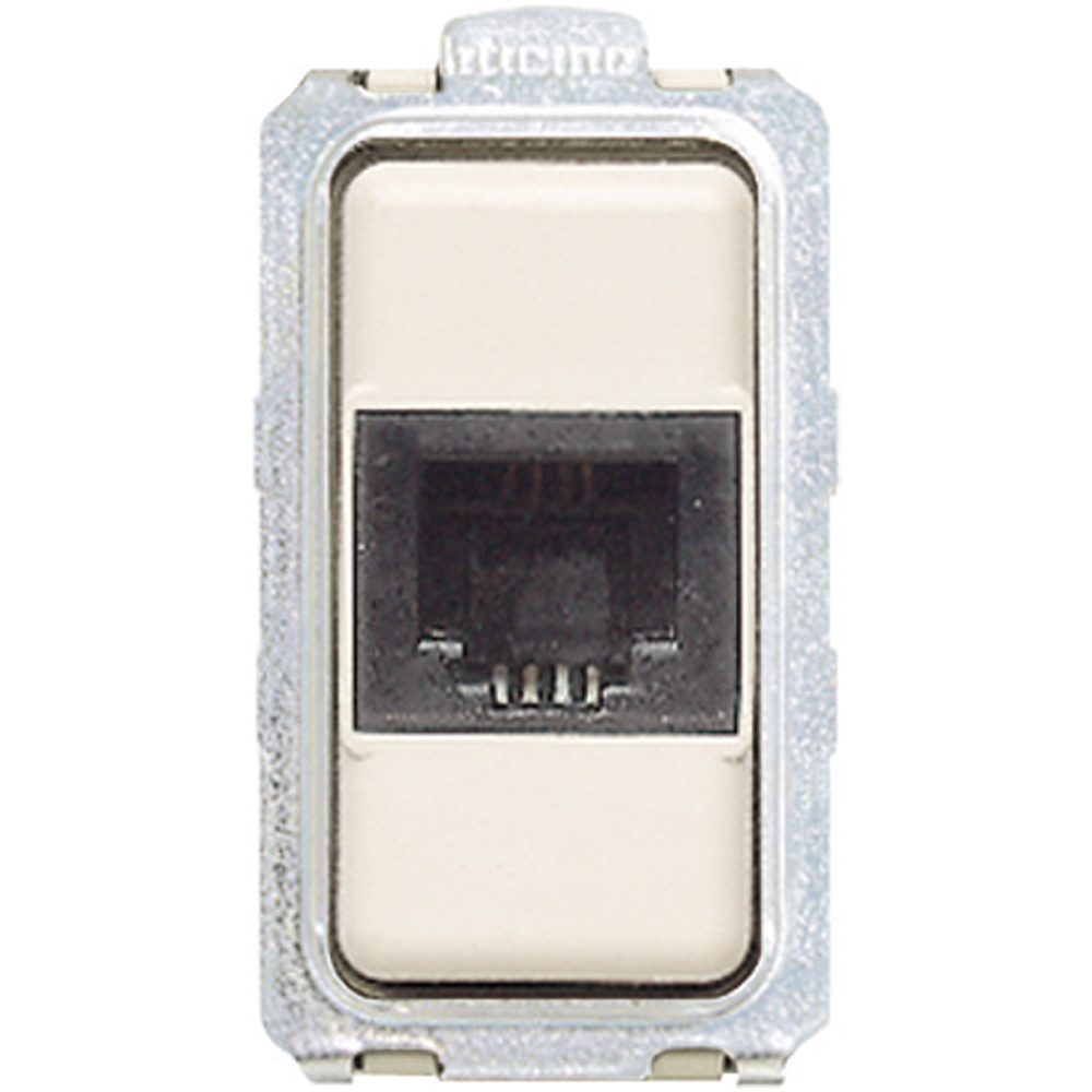 A UTICNICA TELEFON RJ11